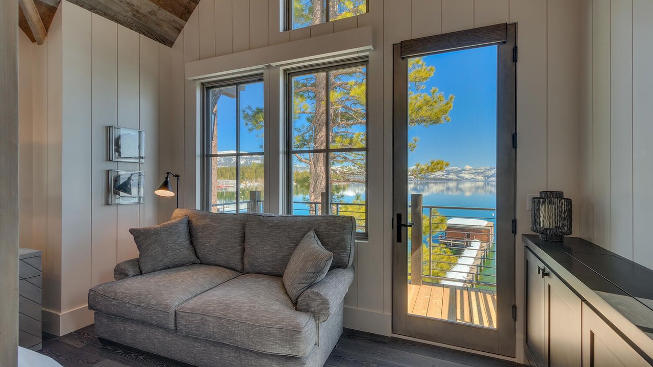 Photo of Livingroom in Carnelian Bay