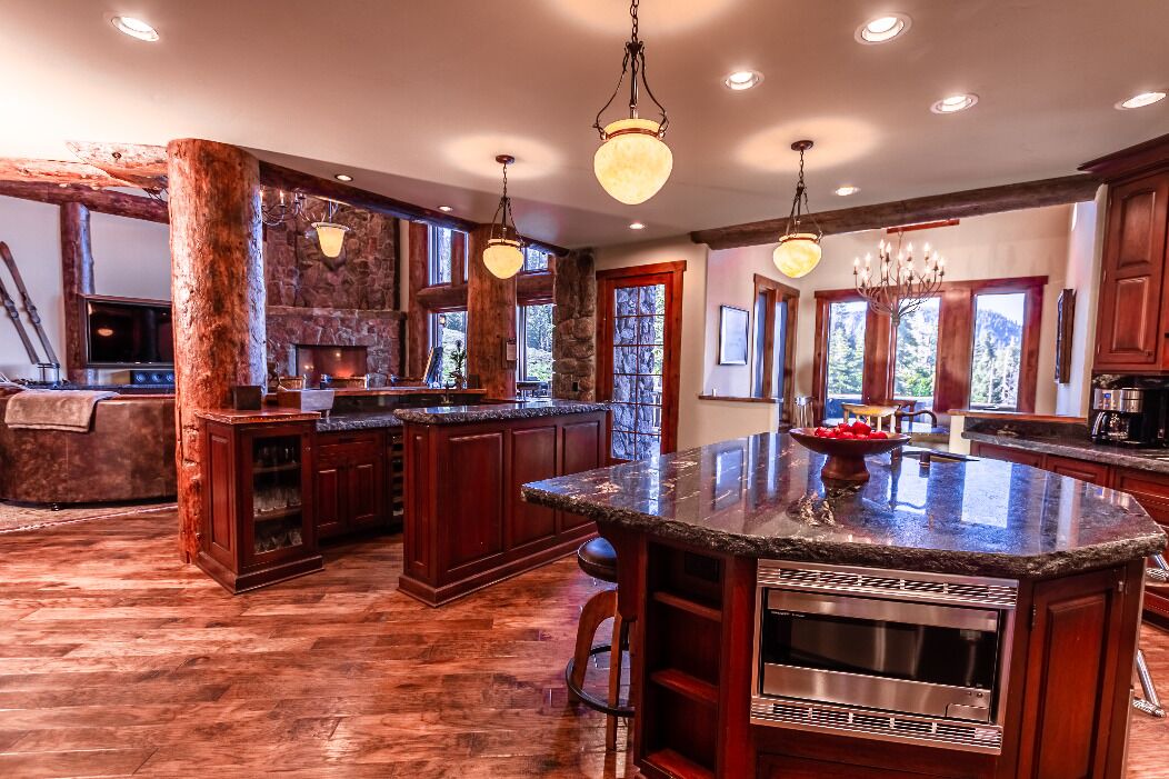 Photo of Kitchen in Mammoth Lakes