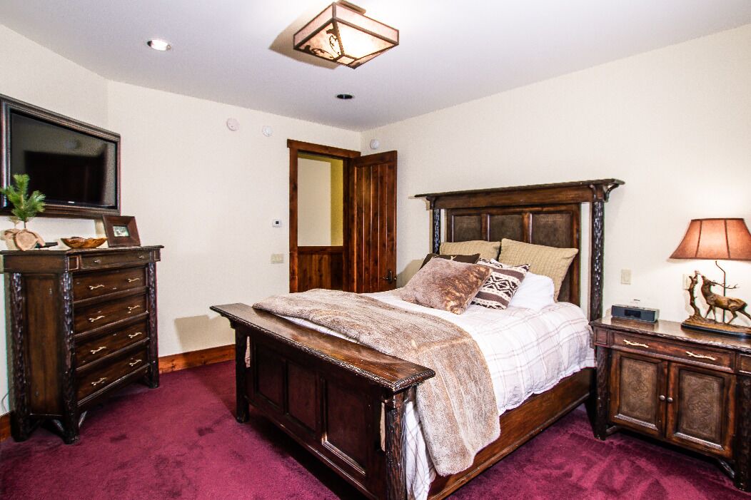 Photo of Bedroom in Mammoth Lakes