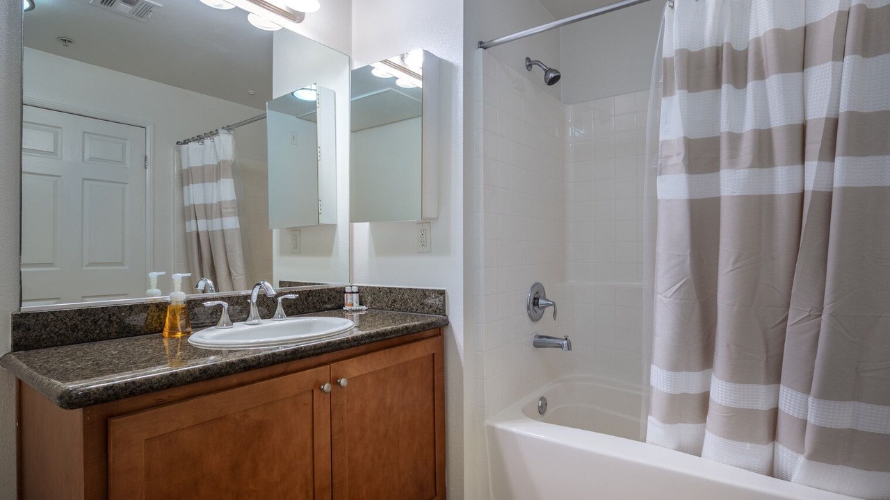 Photo of Bathroom in Los Angeles