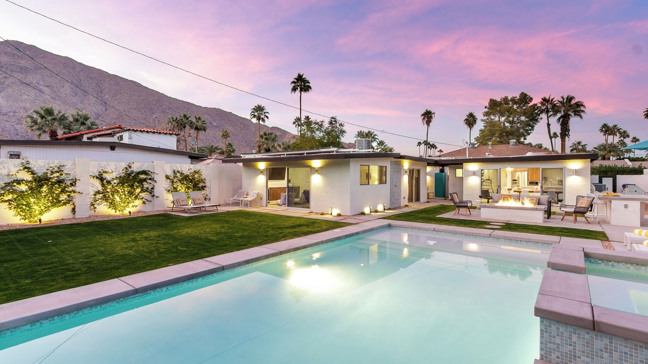 Photo of Outdoor in Tahquitz River Estates