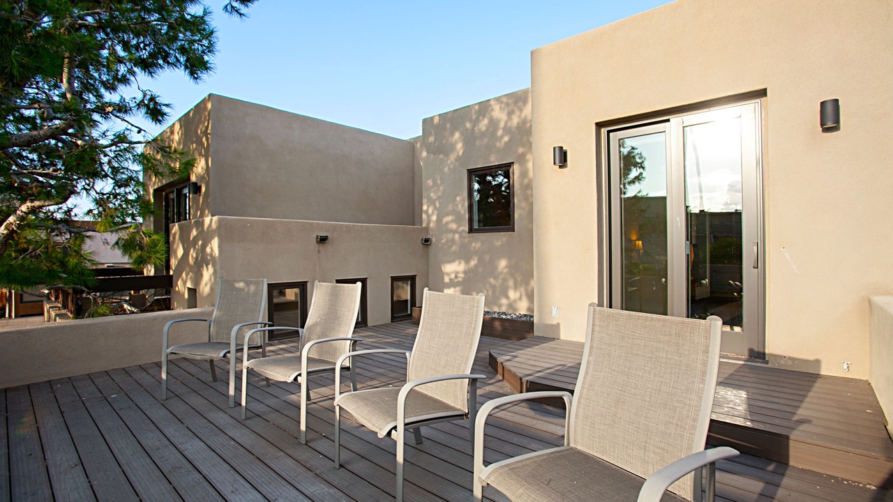 Photo of Patio Balcony in La Jolla Shores