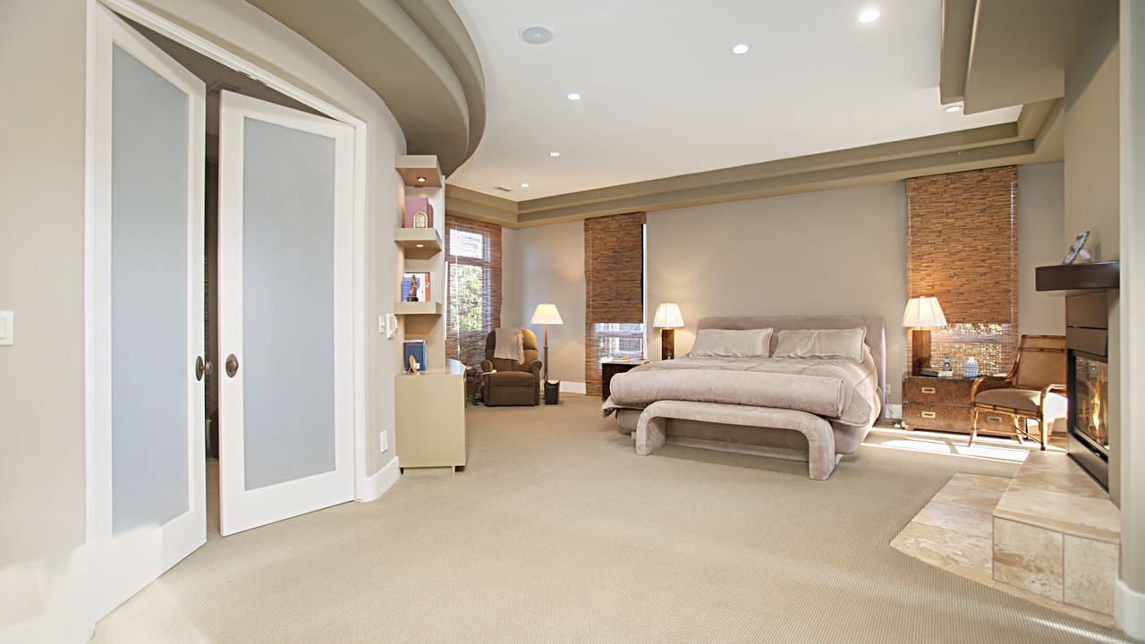 Photo of Bedroom in La Jolla Shores