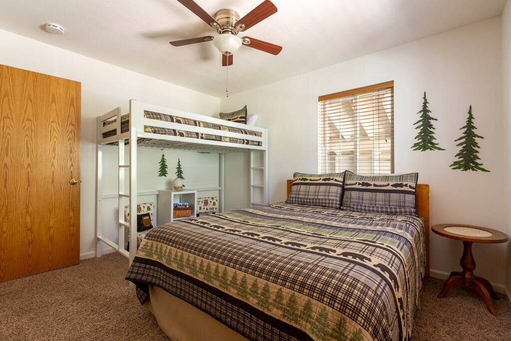 Photo of Bedroom in Fish Camp