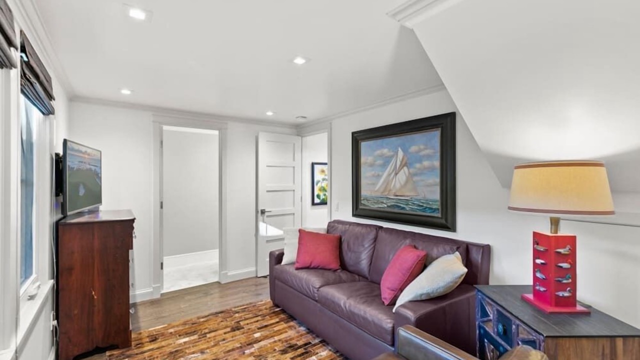 Photo of Livingroom in Northeast Carmel