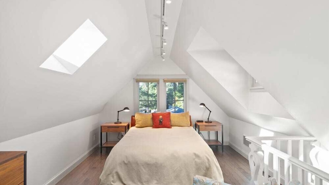 Photo of Bedroom in Northeast Carmel