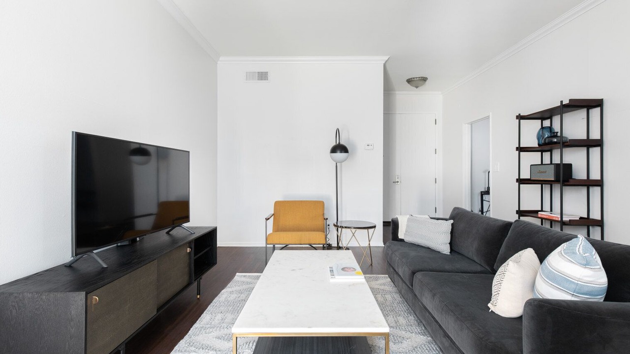 Photo of Livingroom in Beverly Grove