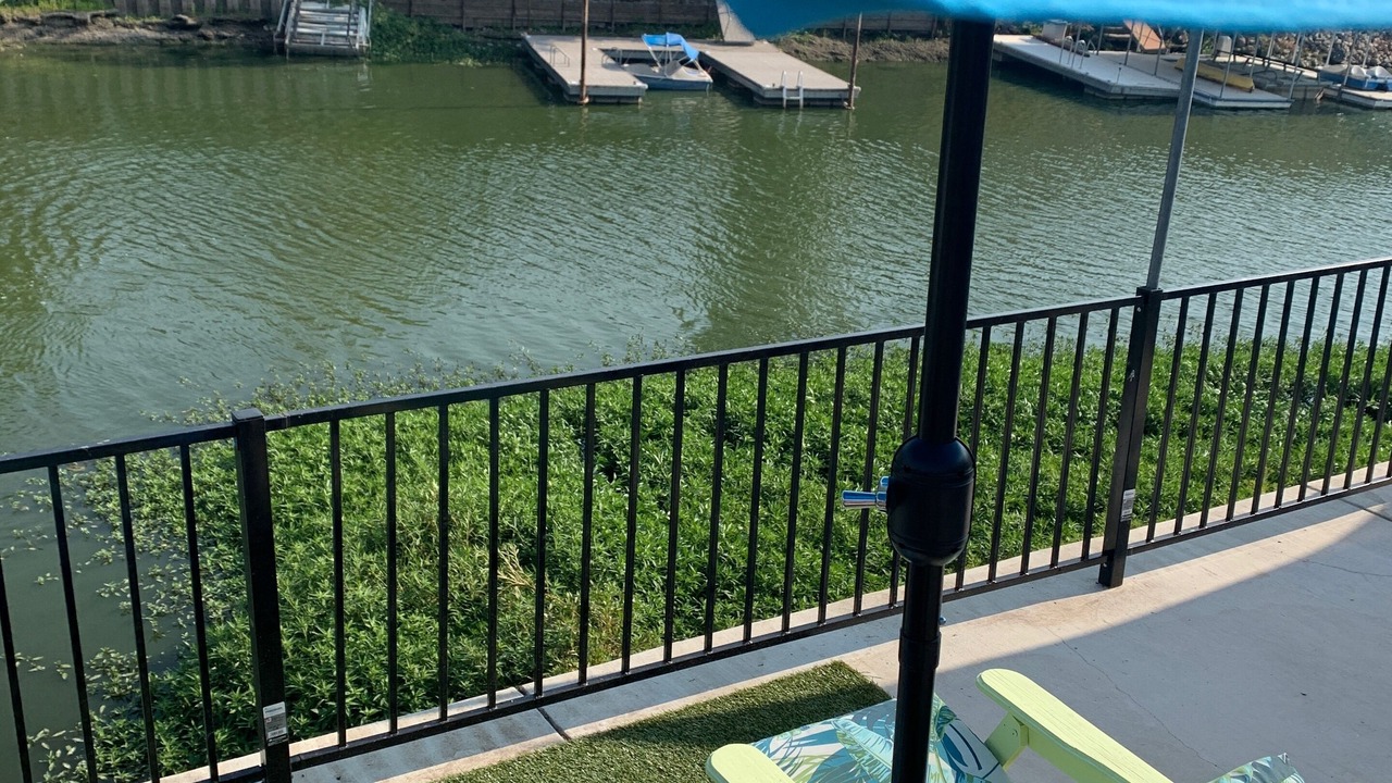 Photo of Patio Balcony in Clear Lake