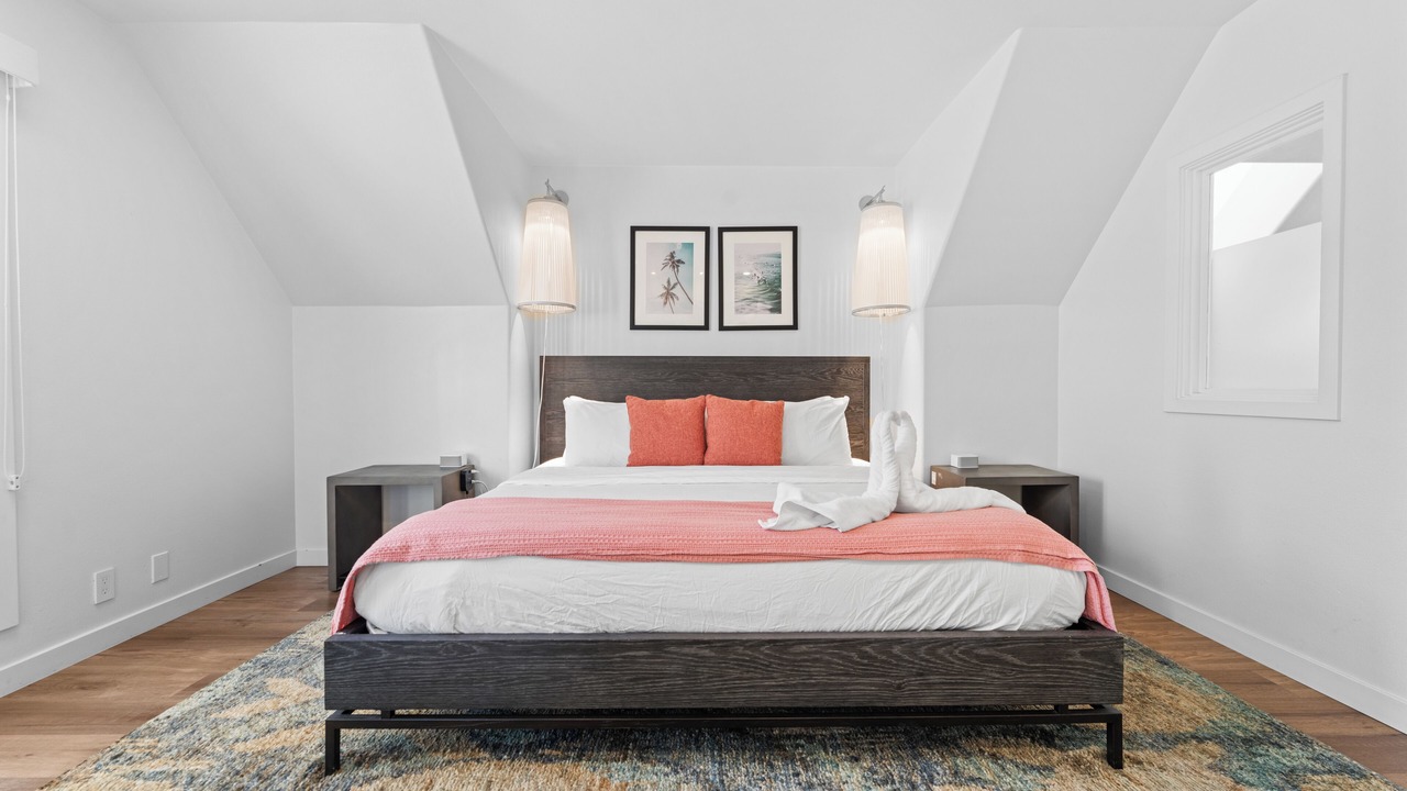Photo of Bedroom in South Mission Beach