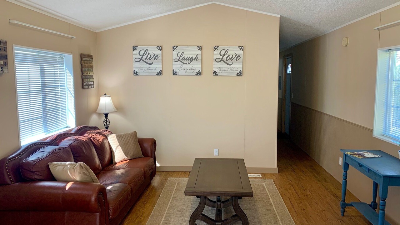 Photo of Livingroom in Mount Shasta