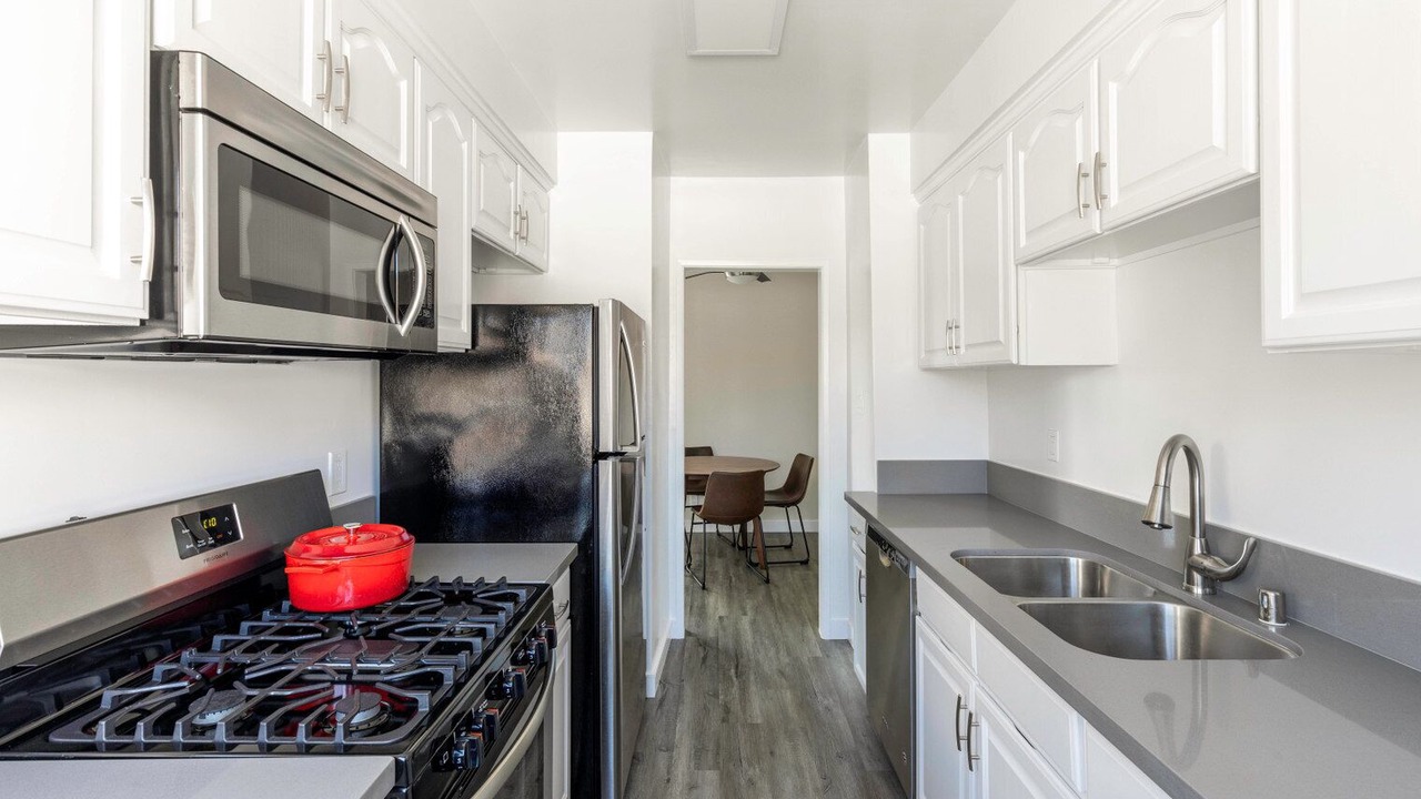 Photo of Kitchen in Sawtelle