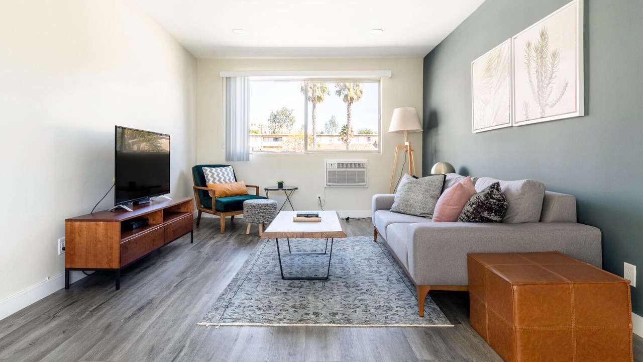 Photo of Livingroom in Sawtelle
