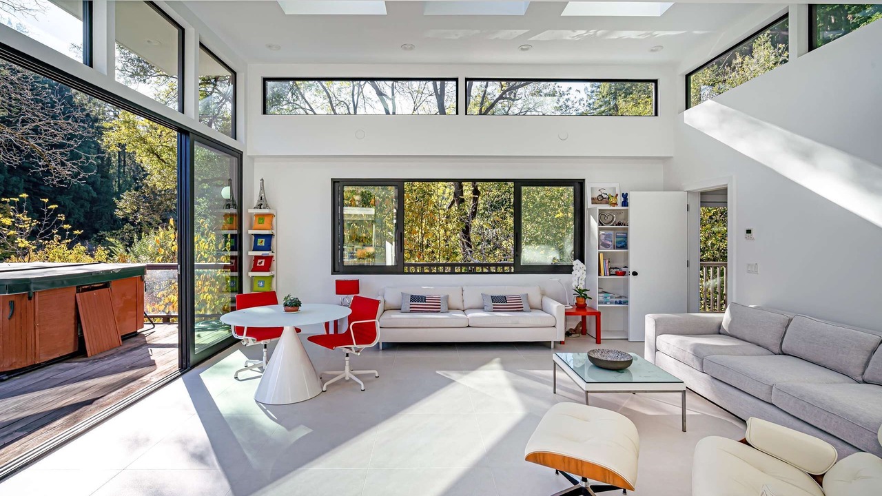 Photo of Livingroom in Northwood