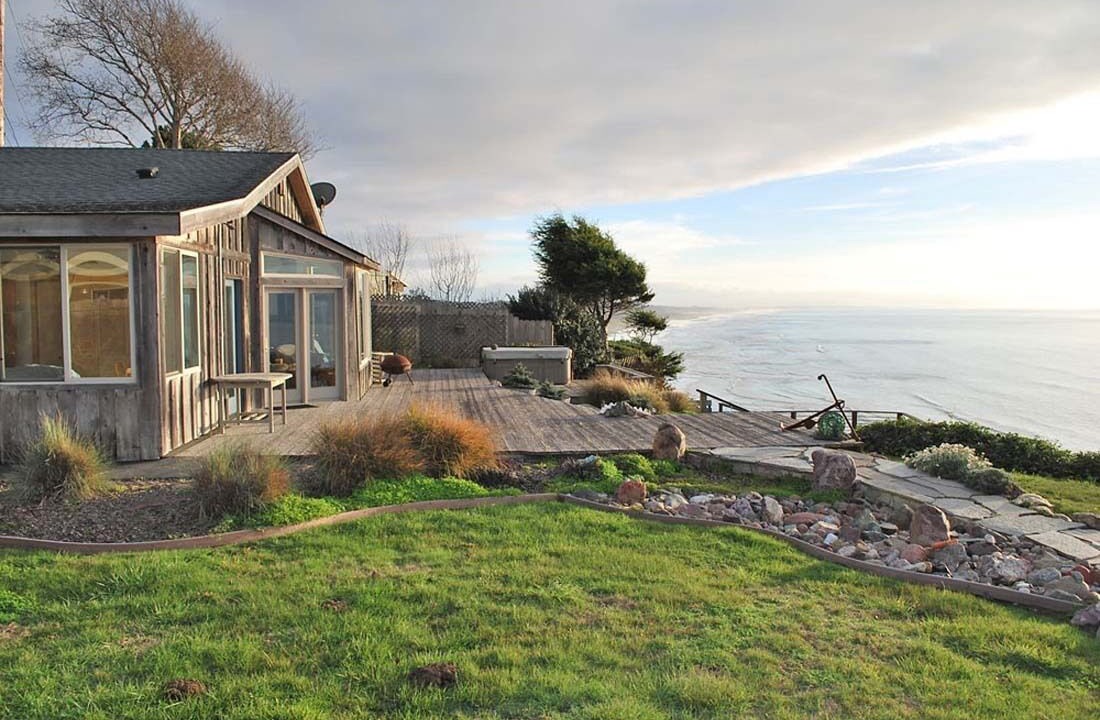 Photo of Outdoor in Westhaven-Moonstone
