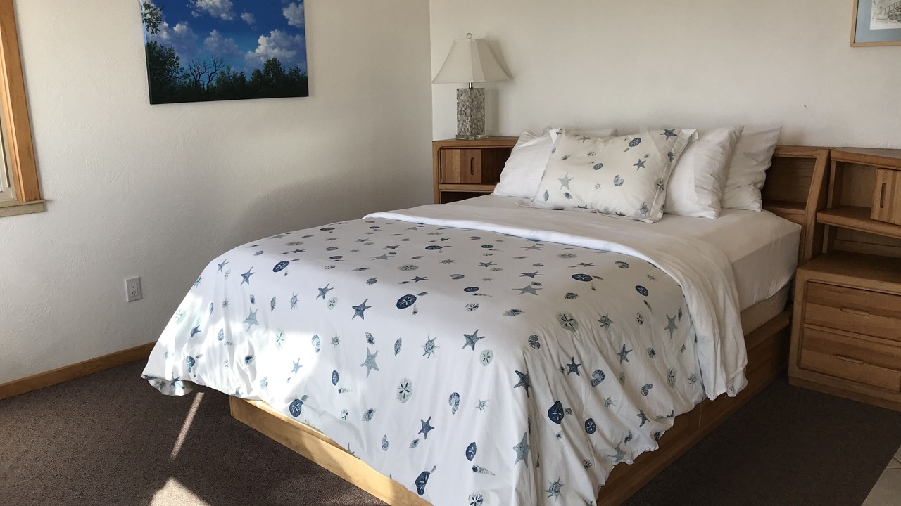 Photo of Bedroom in Westhaven-Moonstone