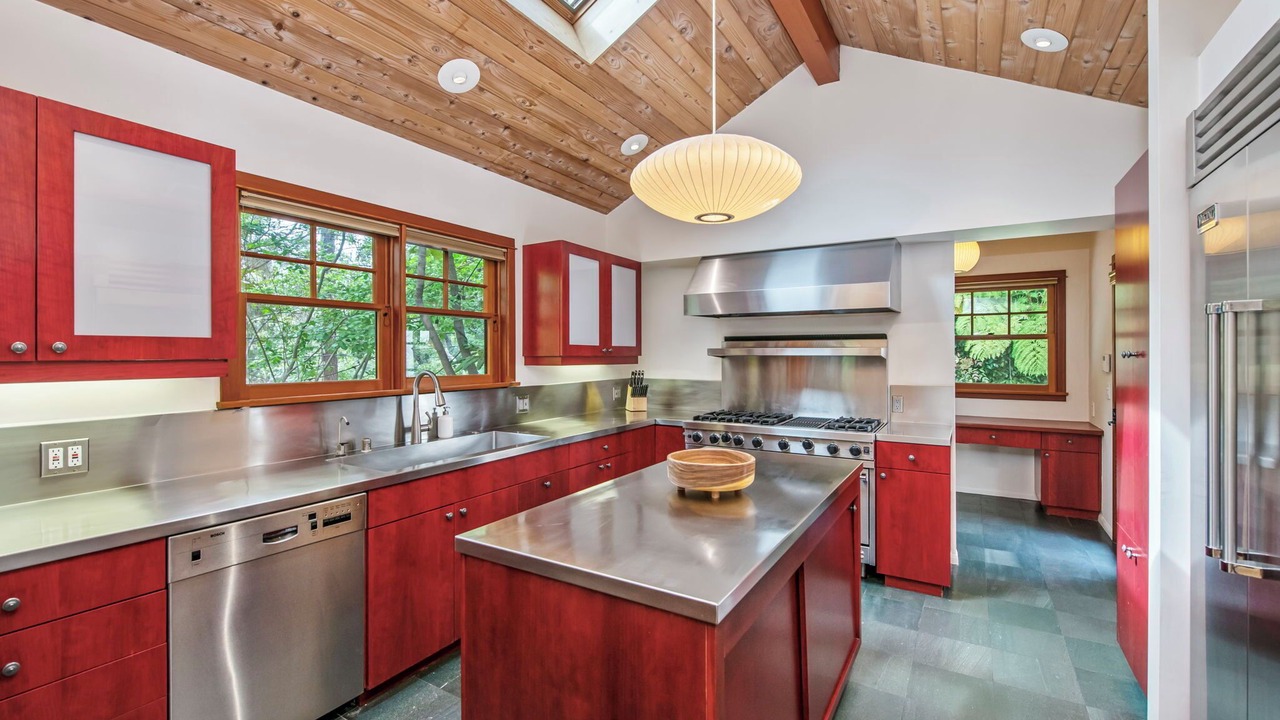 Photo of Kitchen in Santa Monica Canyon