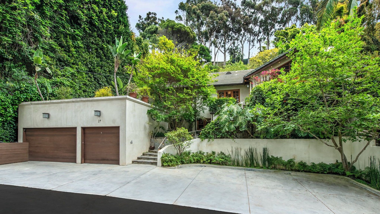Photo of Outdoor in Santa Monica Canyon