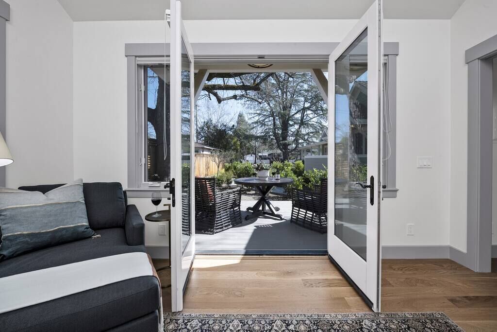 Photo of Livingroom in Calistoga