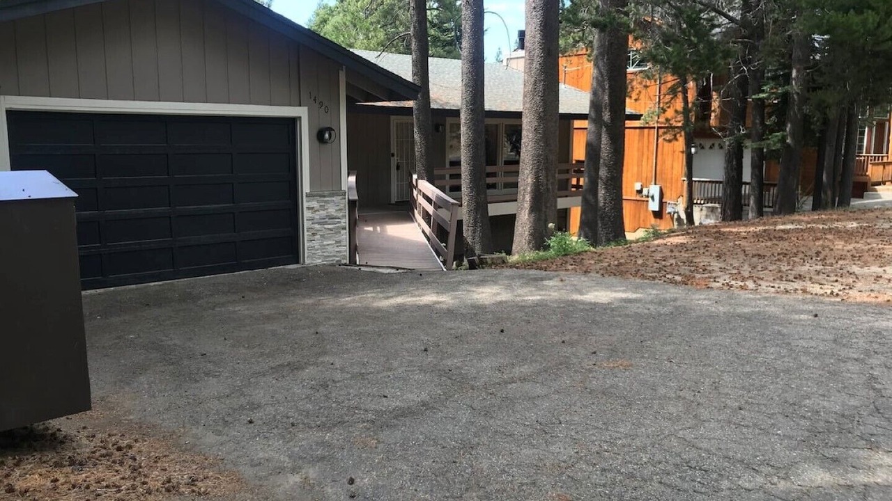 Photo of Others in Country Club Estates