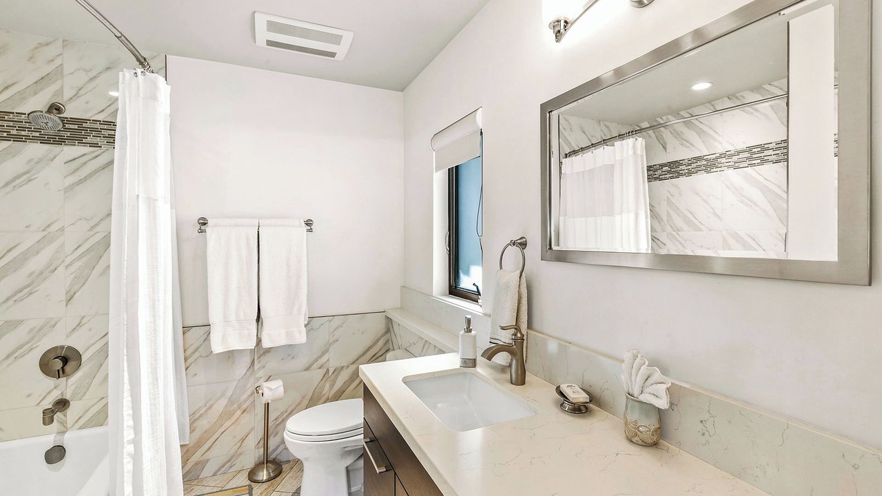 Photo of Bathroom in The Mesa