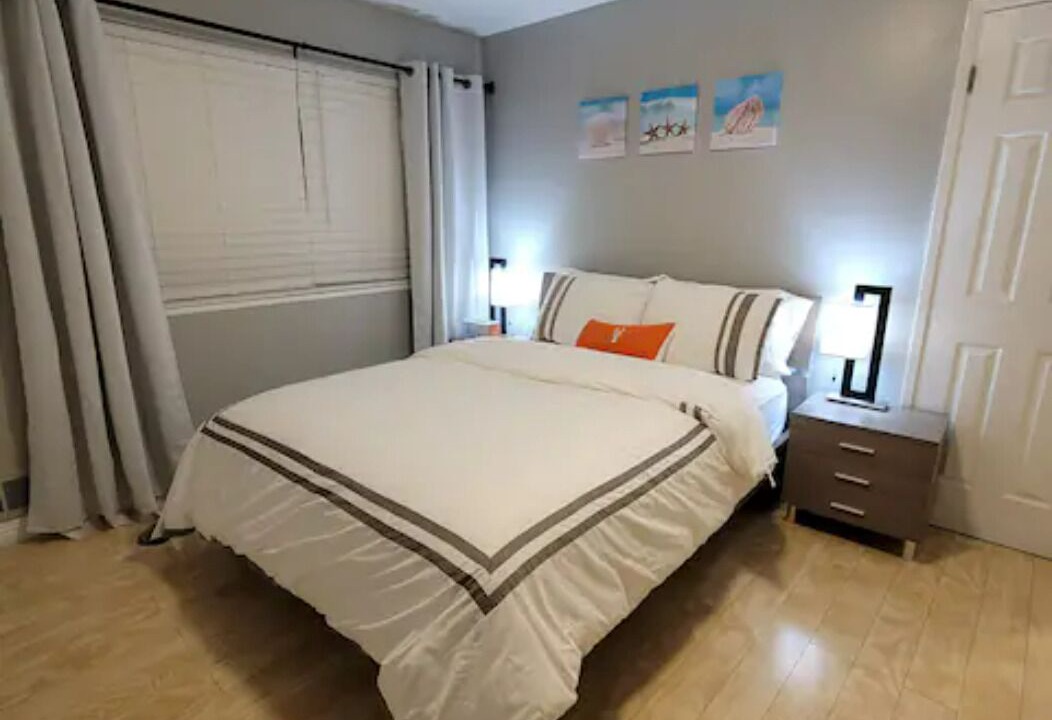 Photo of Bedroom in University South