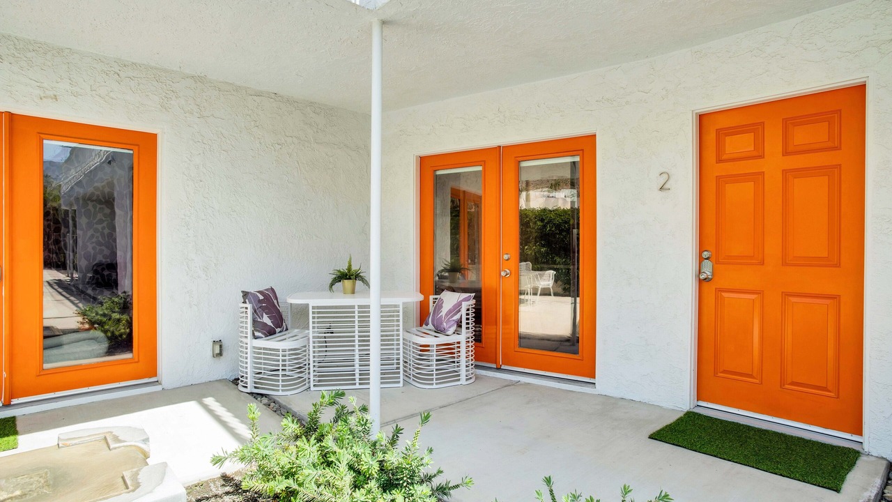 Photo of Patio Balcony in Tahquitz River Estates