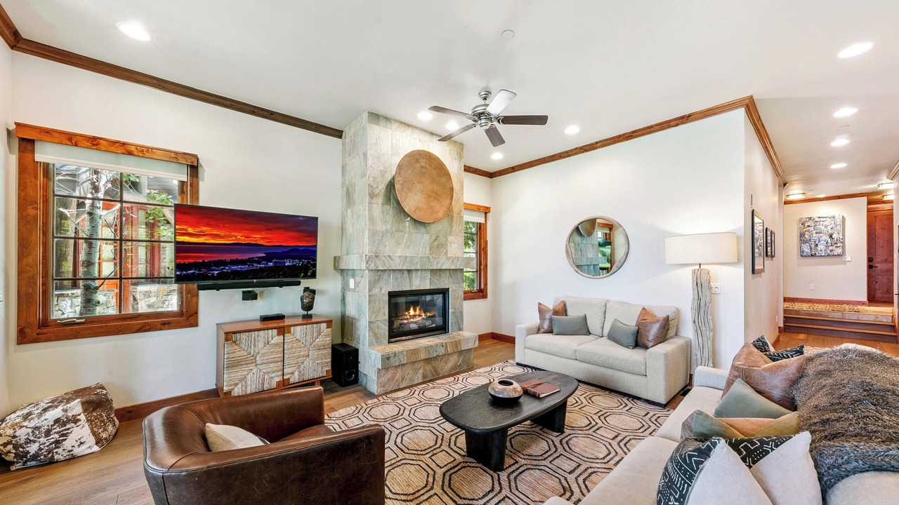 Photo of Livingroom in Sierra Shores