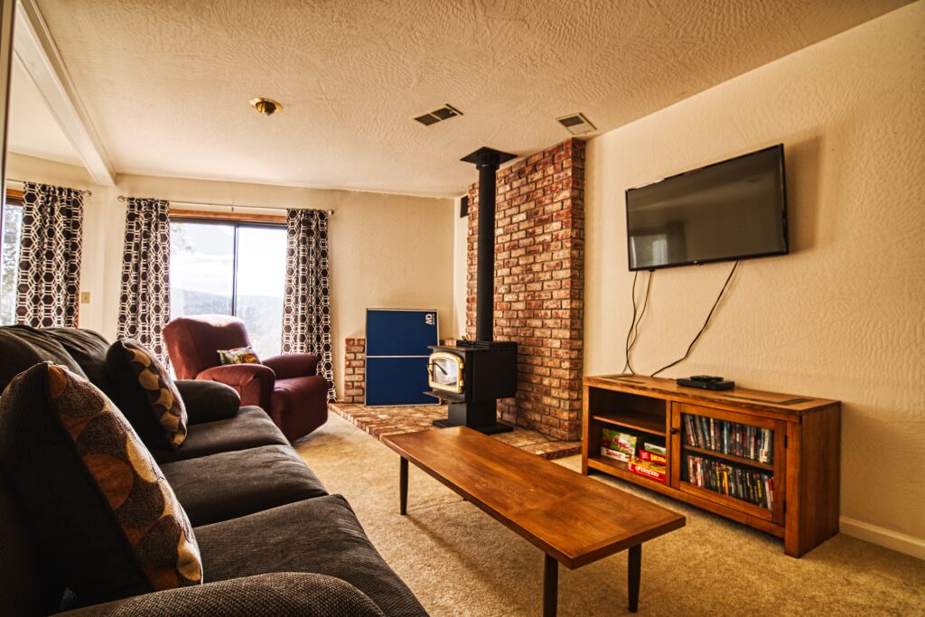 Photo of Bedroom in Groveland
