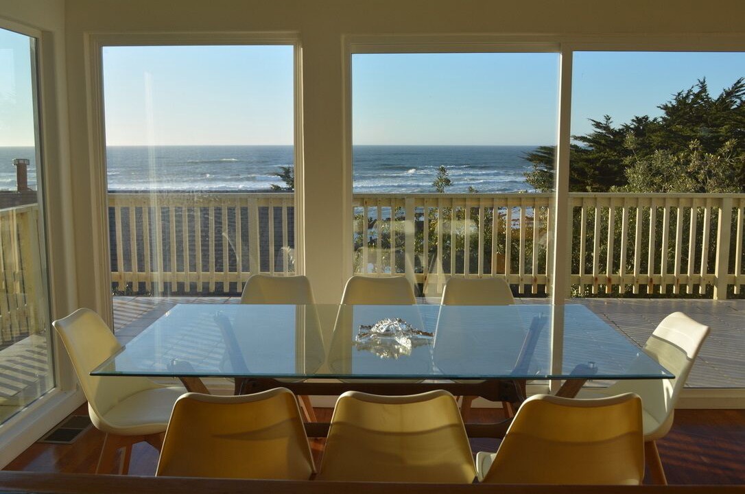 Photo of Bedroom in Moss Beach