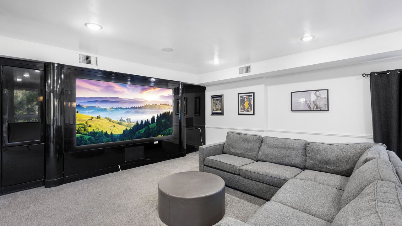 Photo of Livingroom in Bel Air