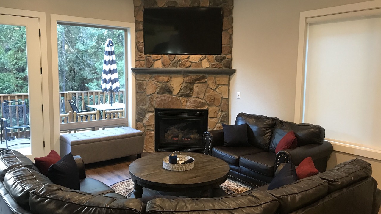 Photo of Bedroom in Shaver Lake
