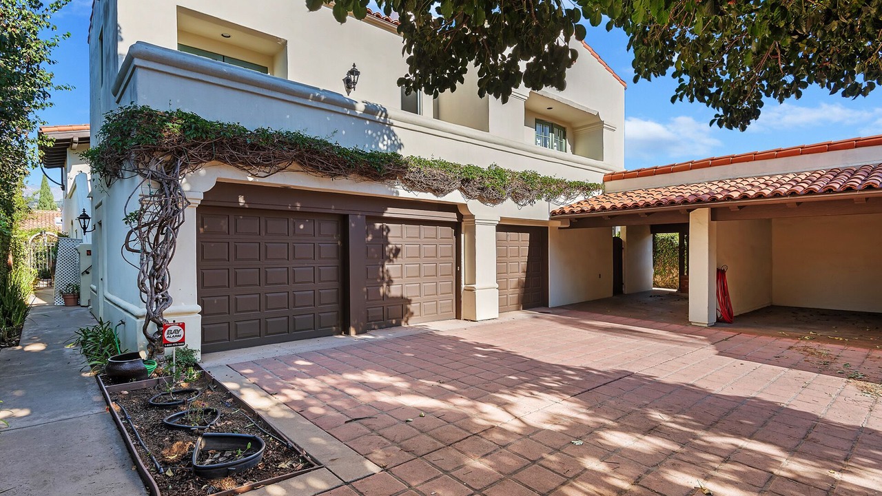 Photo of Outdoor in Laguna