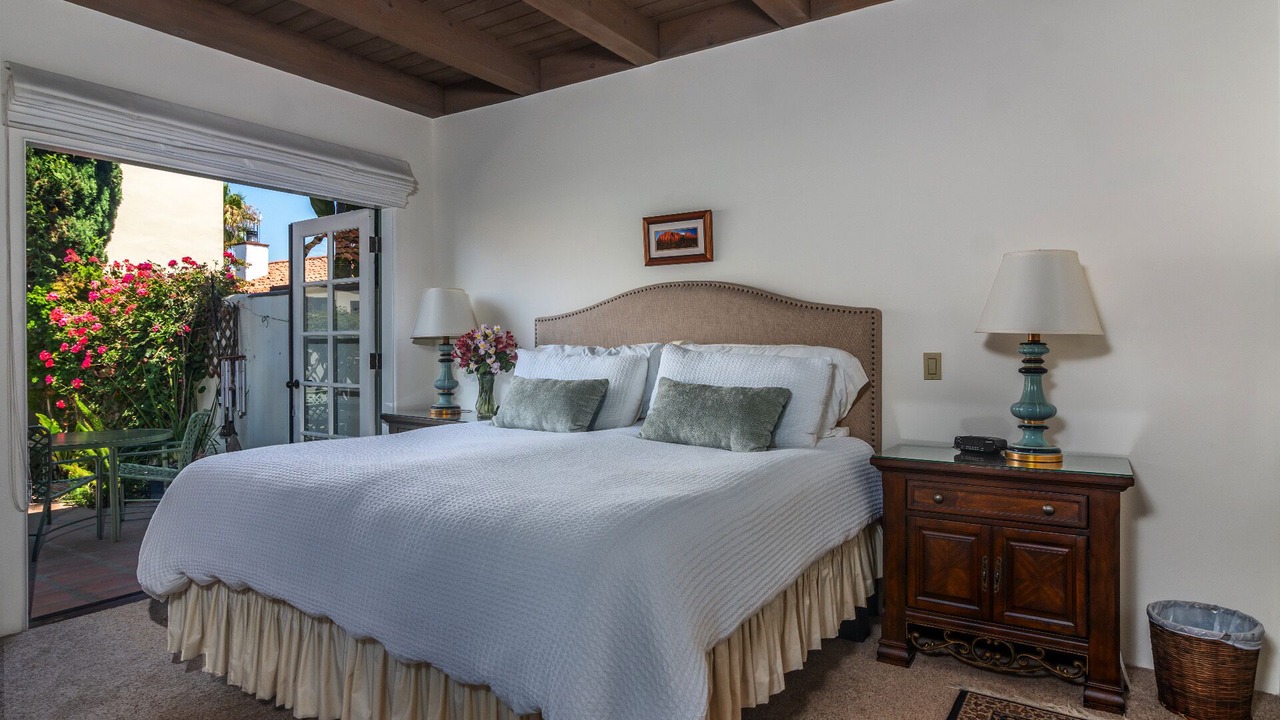 Photo of Bedroom in Laguna