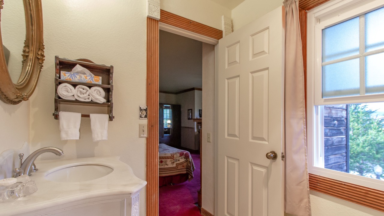 Photo of Bathroom in Lodge Hill
