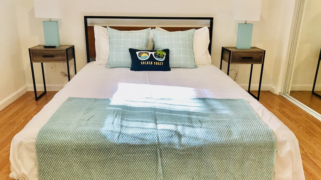 Photo of Bedroom in Sawtelle