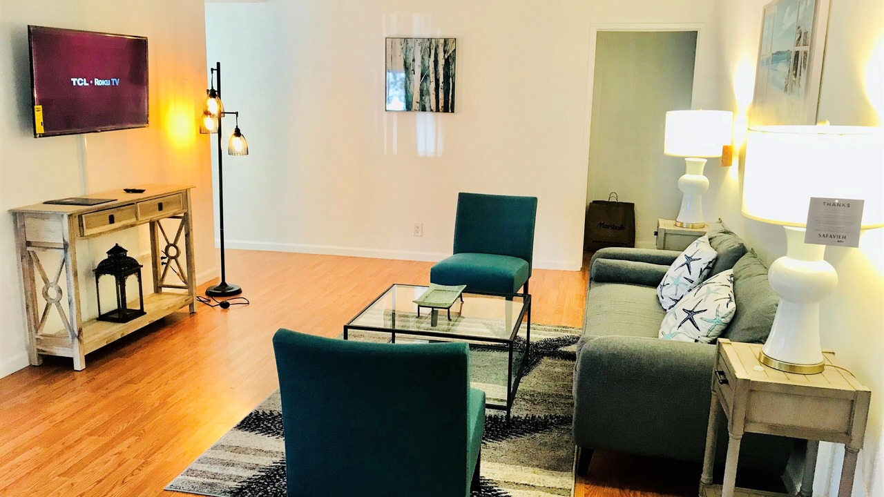 Photo of Livingroom in Sawtelle