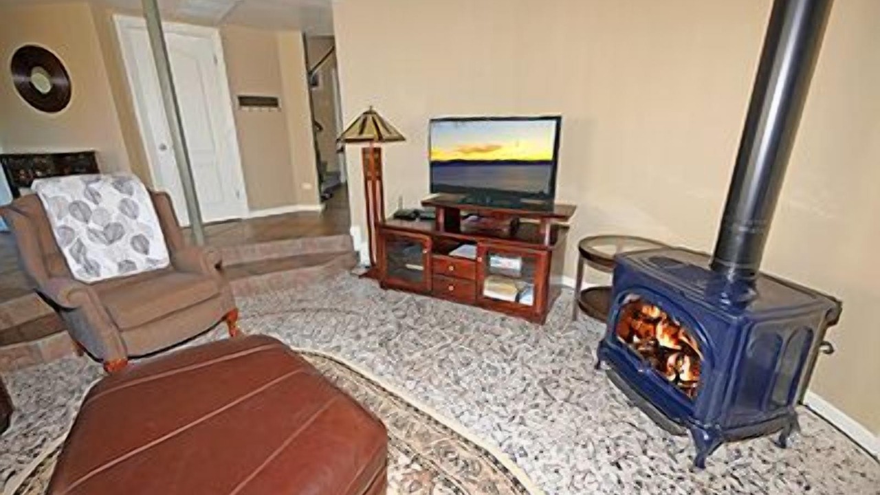 Photo of Livingroom in Tahoe Keys
