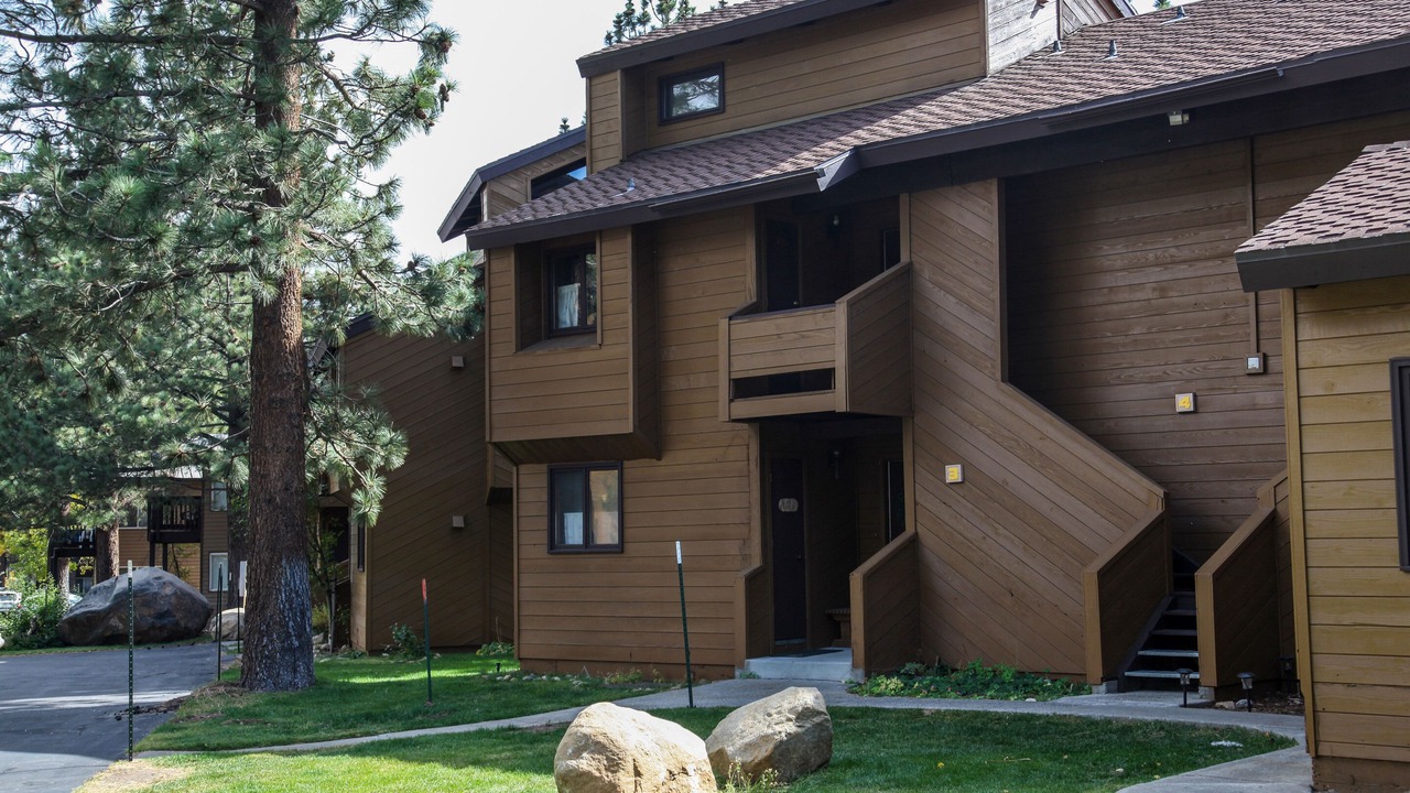 Photo of Outdoor in Mammoth Lakes
