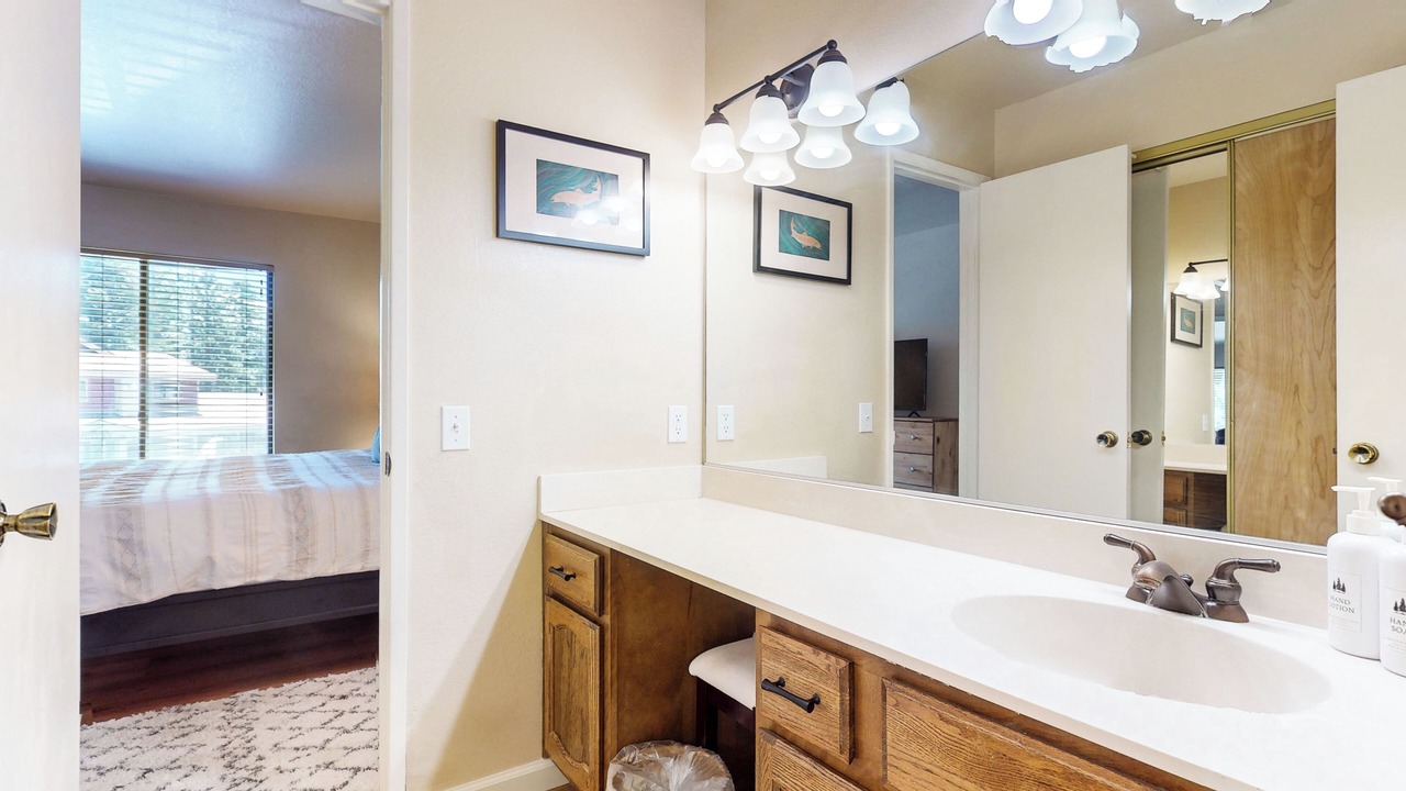 Photo of Bathroom in Mammoth Lakes