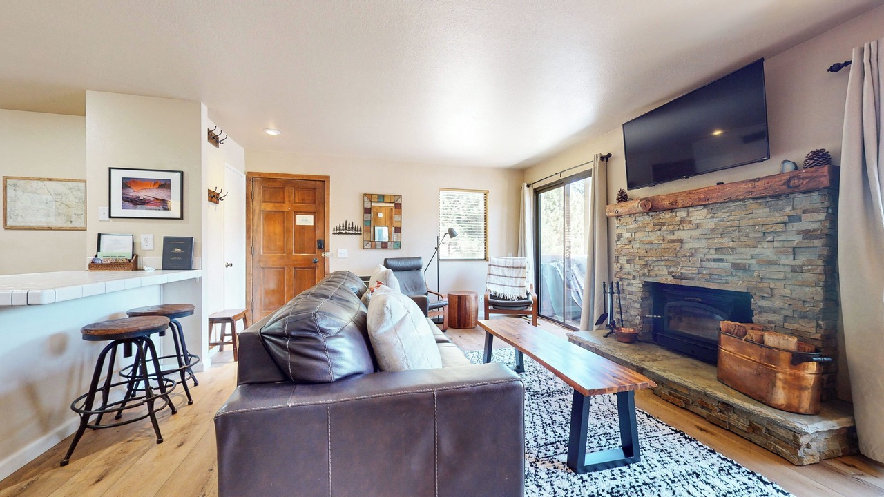 Photo of Livingroom in Mammoth Lakes