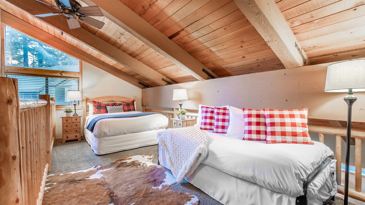 Photo of Bedroom in Mammoth Lakes
