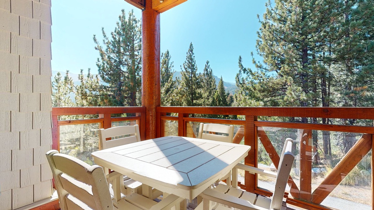 Photo of Outdoor in Mammoth Lakes