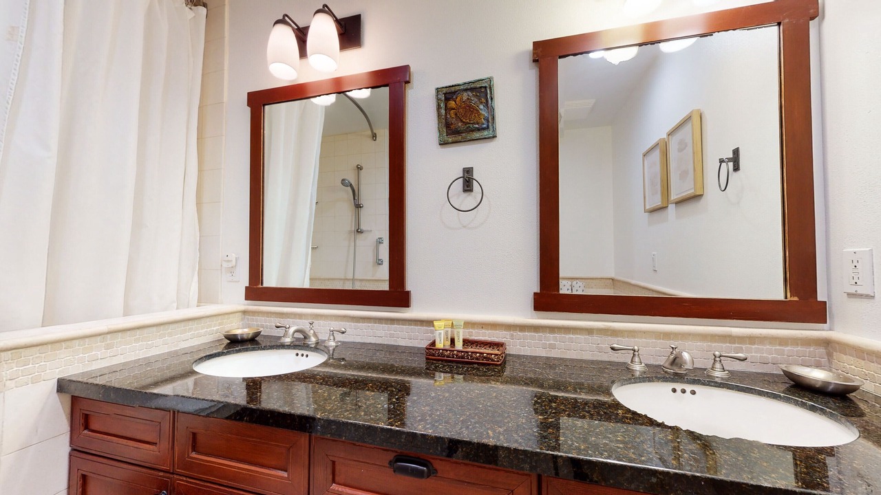 Photo of Bathroom in Mammoth Lakes