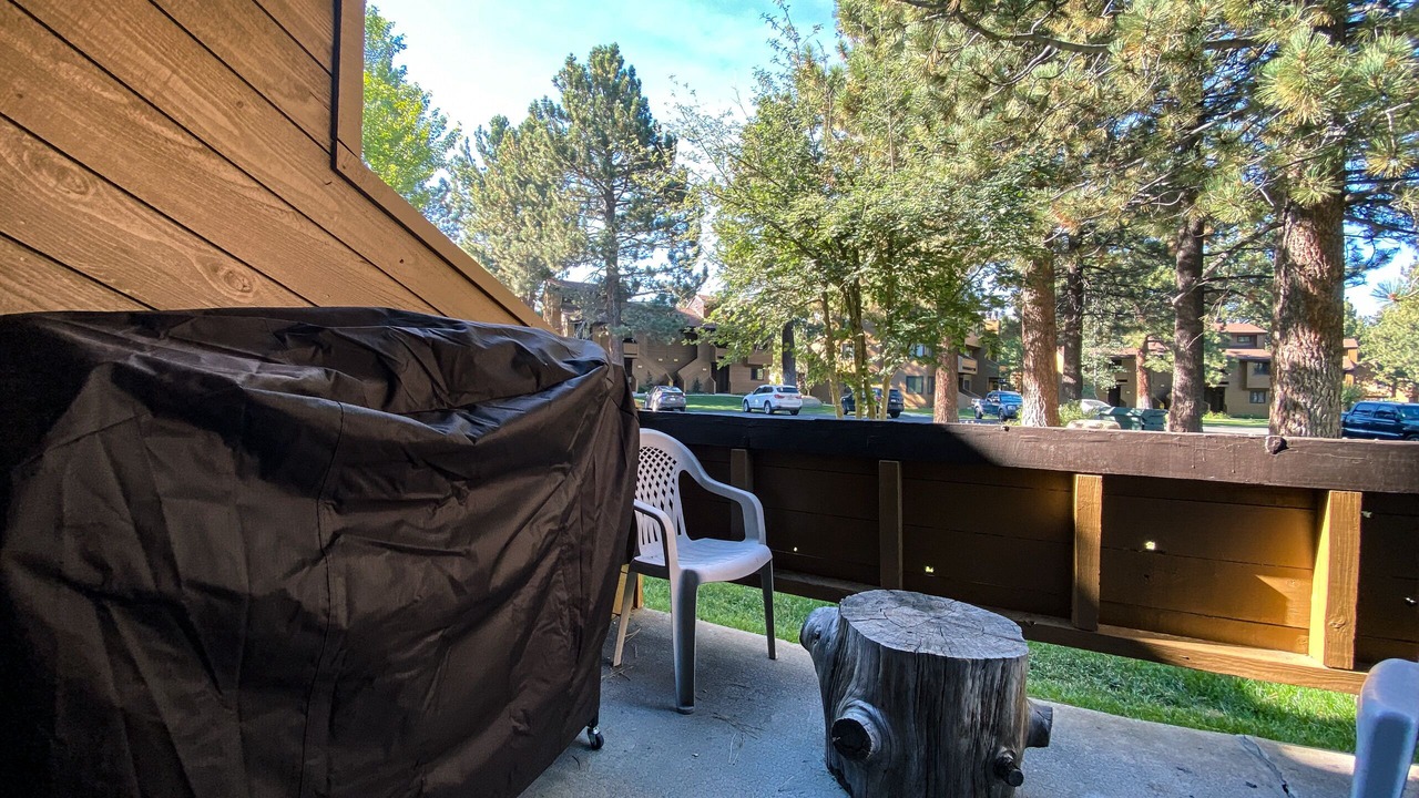 Photo of Patio Balcony in Mammoth Lakes