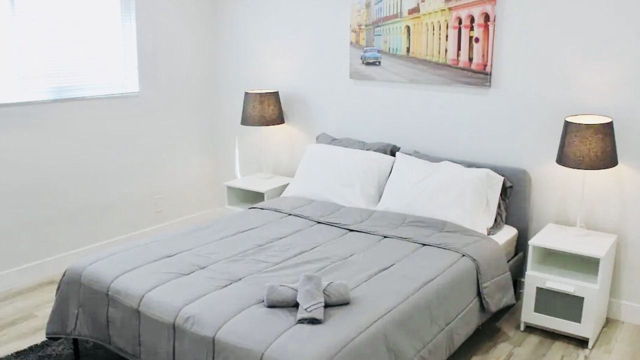 Photo of Bedroom in Carlson Park