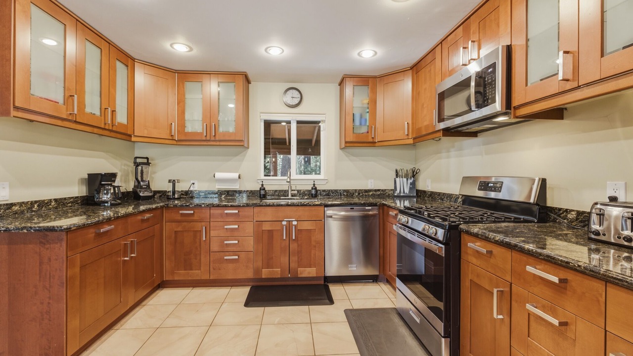 Photo of Kitchen in Pioneer Trail