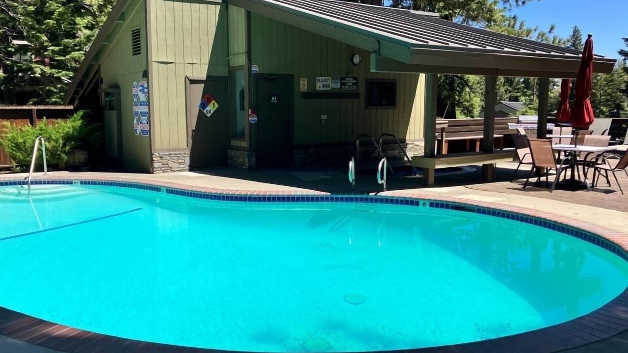 Photo of Outdoor in Mammoth Lakes