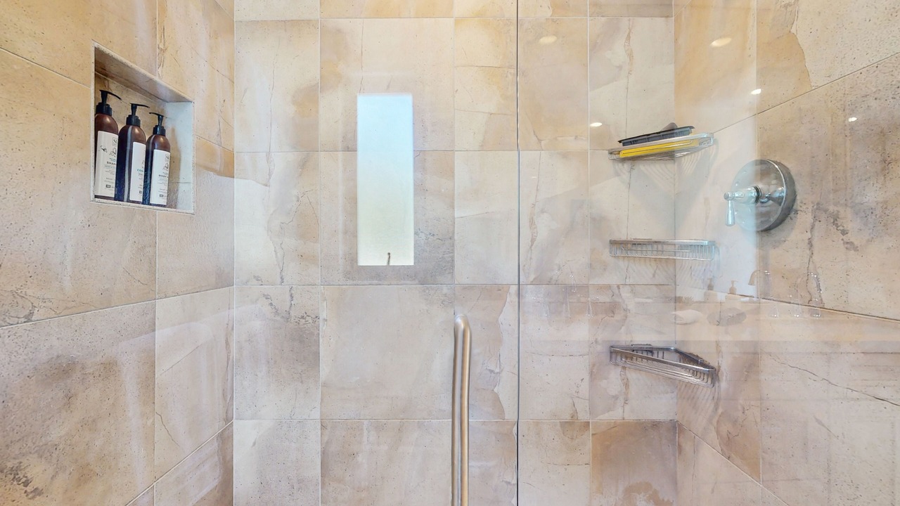 Photo of Bathroom in Araby