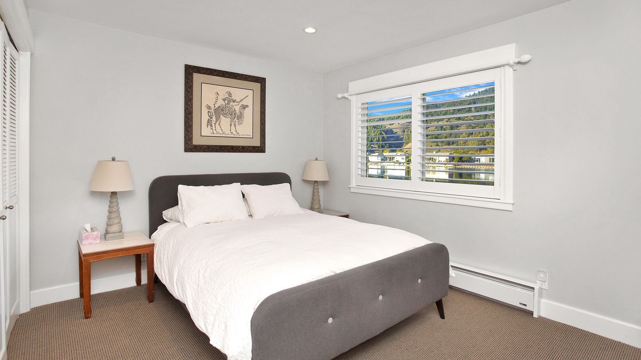 Photo of Bedroom in Stinson Beach
