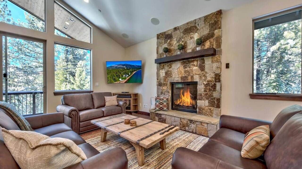 Photo of Livingroom in Tahoe Paradise